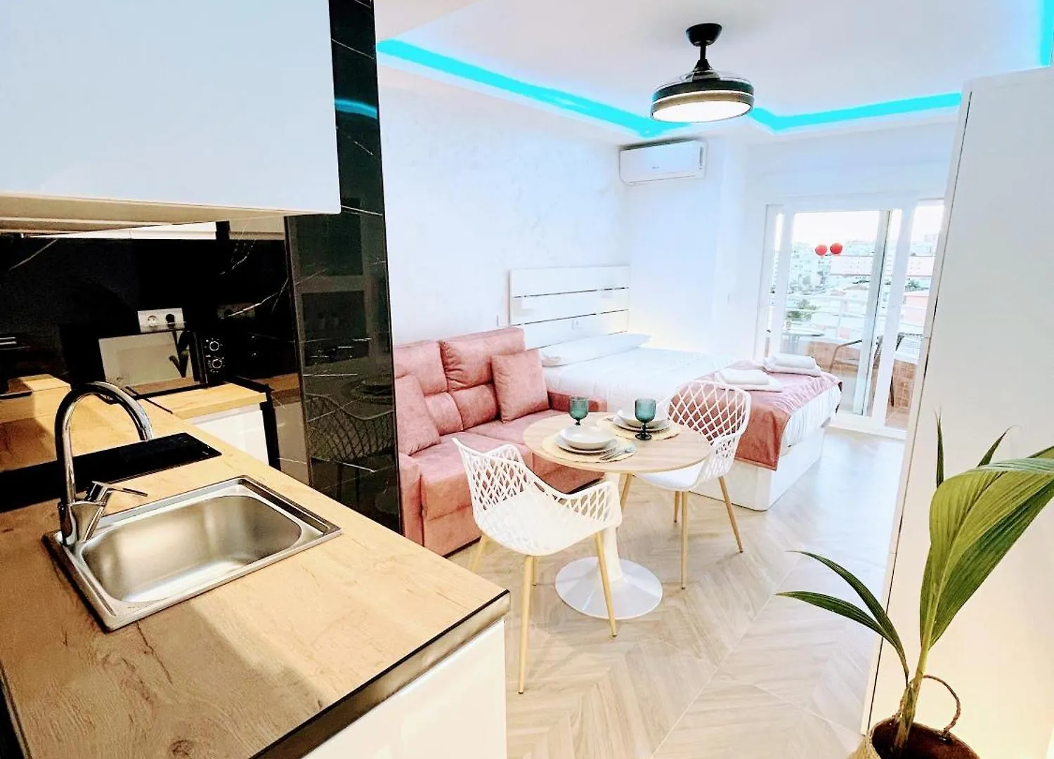 Luxury Studio Torremolinos Costa Del Sol Apartment